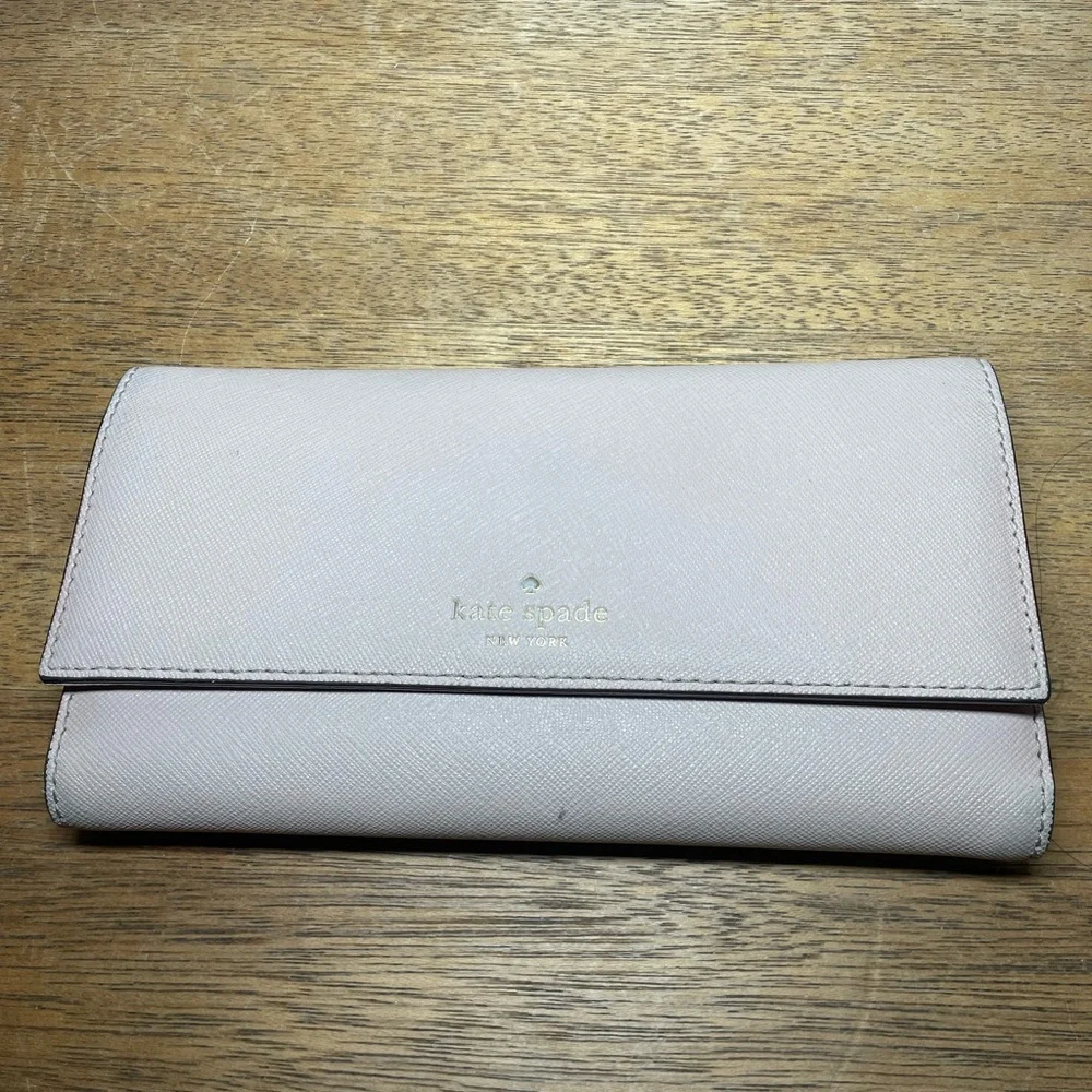 Kate Spade Light Pink Wallet
